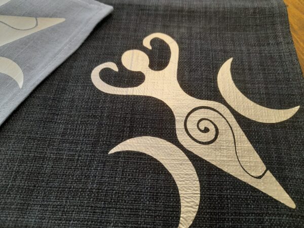 Liten duk med vinyltryck - Gudinna - Bild 2