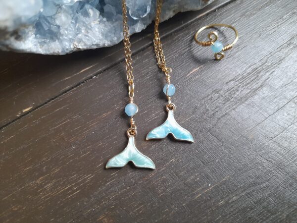 Halsband Fena Blå