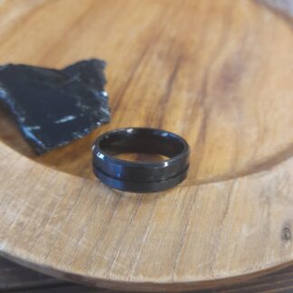 Stressring Svart Bandad