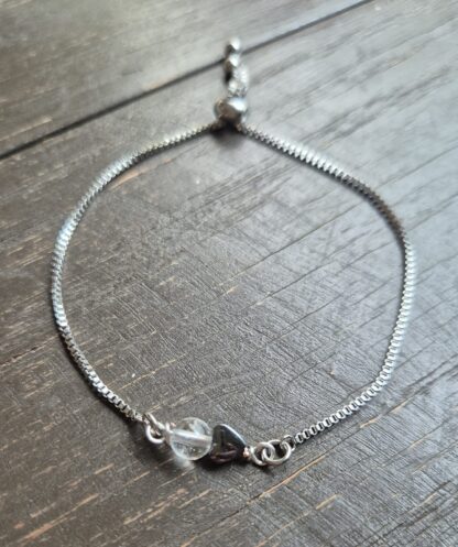 Armband Hematithjärta & Bergkristall