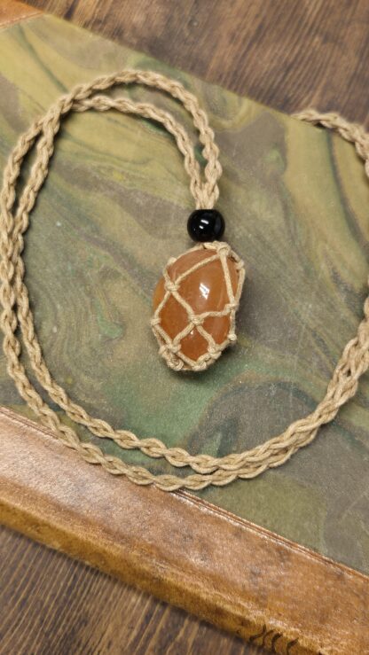 Halsband m. utbytbar sten - Beige - Bild 5